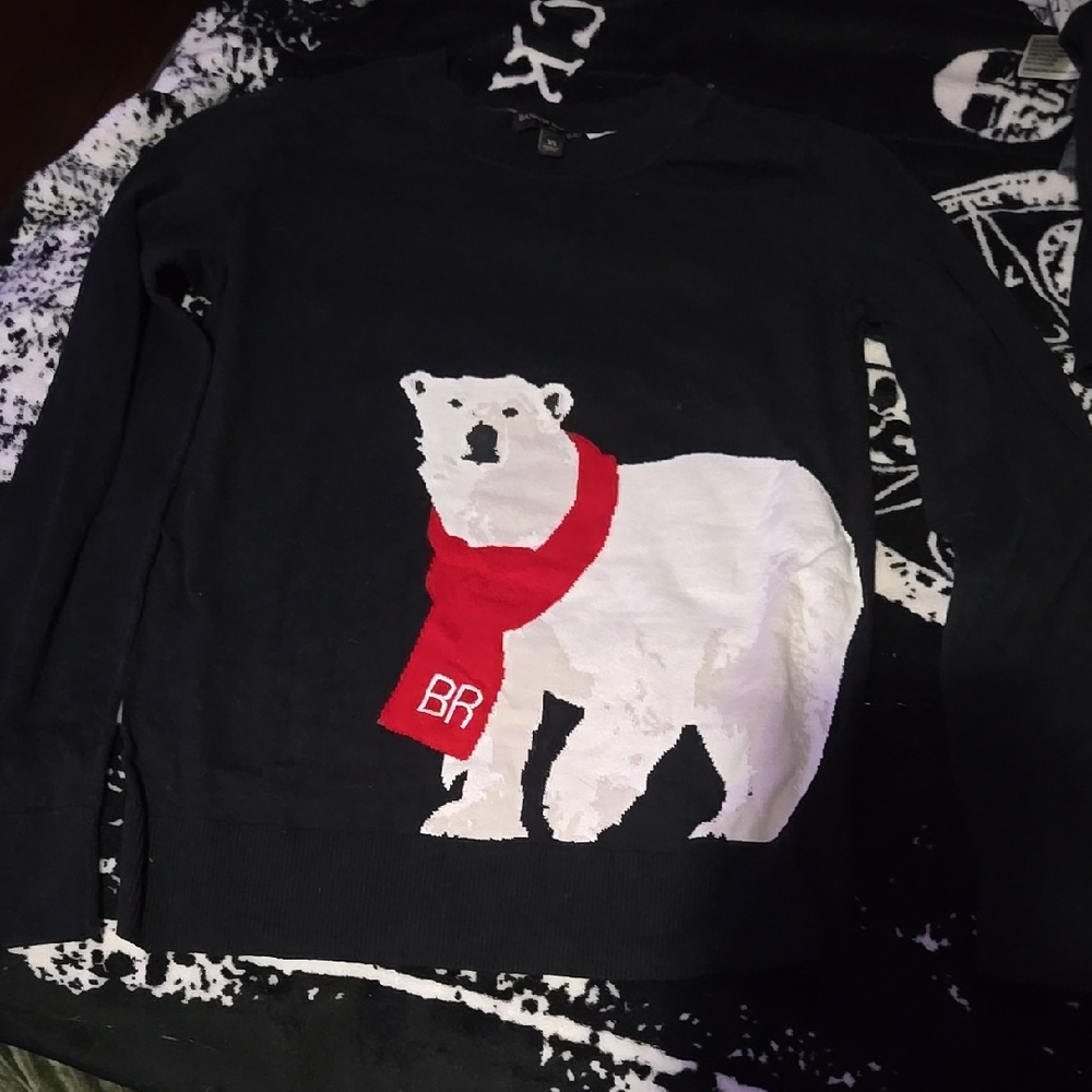 Banana Republic Sweater Polar Bear